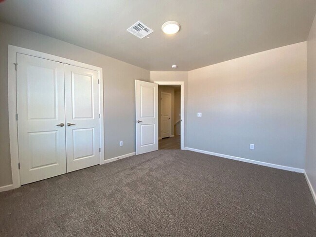 Building Photo - 7904 NW 134th St