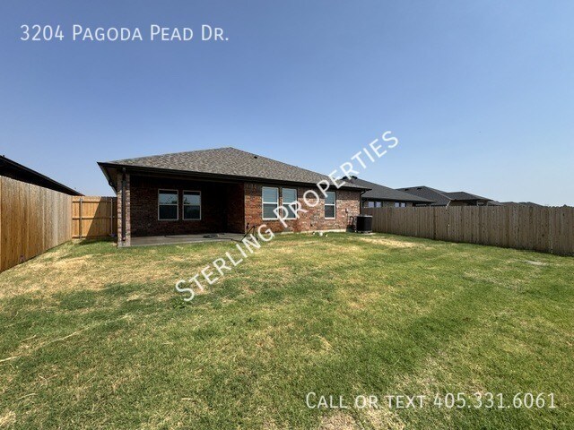 Building Photo - 3204 Pagoda Pead Dr