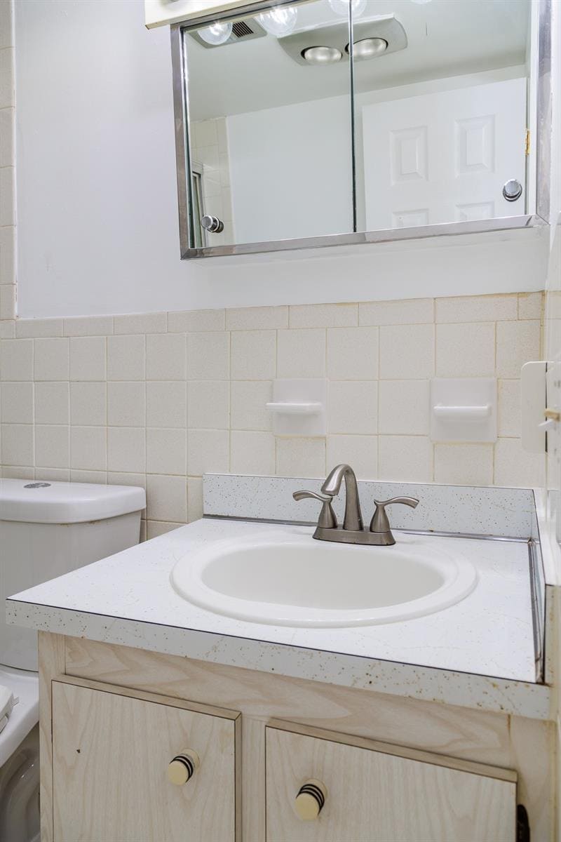 Building Photo - 6211 SW 37th St