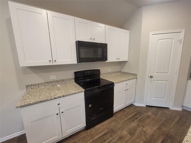 Building Photo - 5901 Berriweather Dr