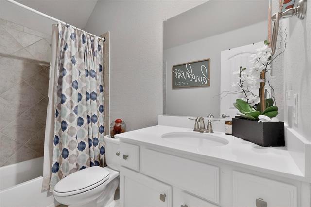 Building Photo - 9801 Diamondback Ln