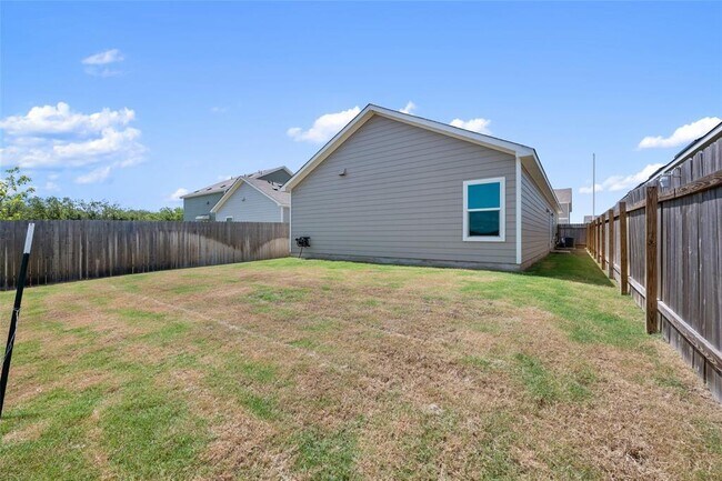 Building Photo - 1104 Cattail Ln