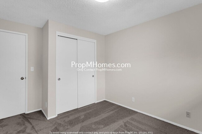 Building Photo - Updated Four Bedroom Home w/ Huge Yard!