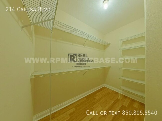 Building Photo - 214 Calusa Blvd