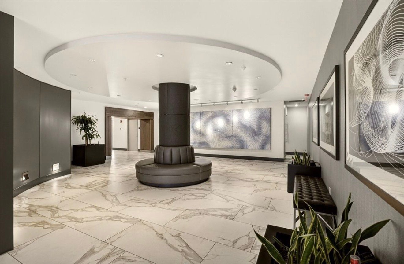 Building Photo - 10 Museum Way