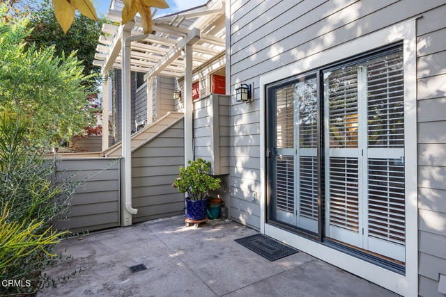 Building Photo - 249 Alpine St