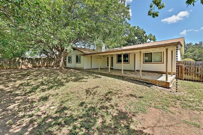 Building Photo - 3707 Tarragona Ln