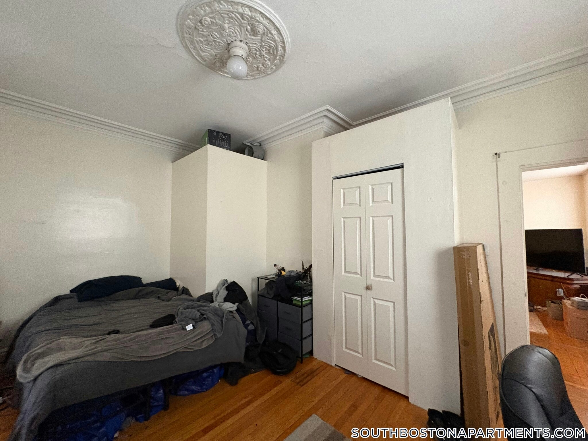 Building Photo - 53 W Seventh St