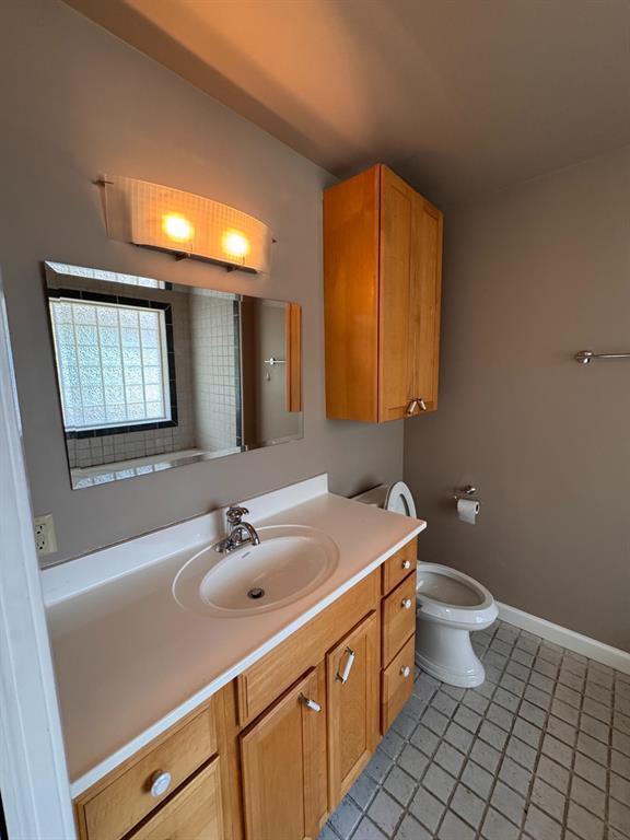 Building Photo - 201 W 33rd St