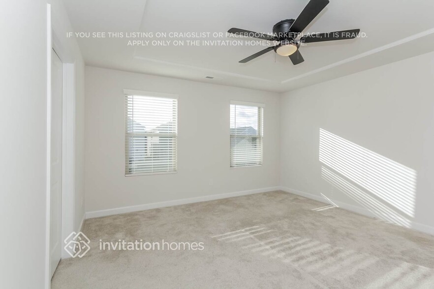 Building Photo - 11725 Mesquite Rd