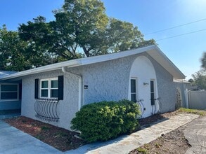 Building Photo - 4042 Audubon Dr