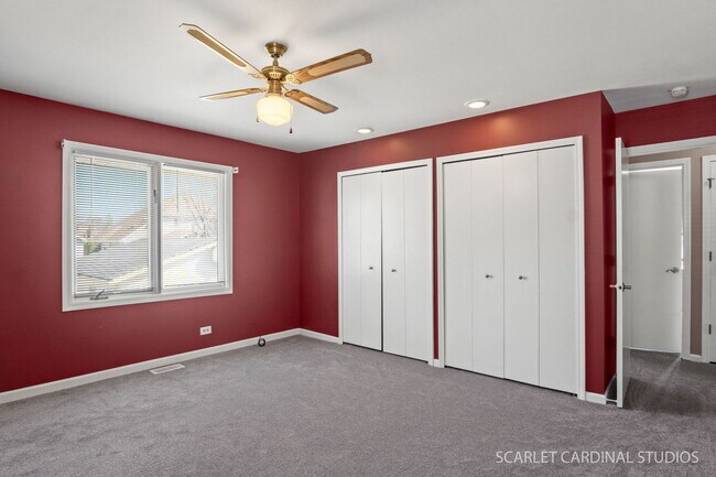 Building Photo - 1407 Wilson Ave