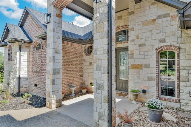 Building Photo - 4900 Rio Vista Dr