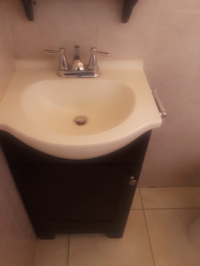 Building Photo - 2061 NW 188th Ter