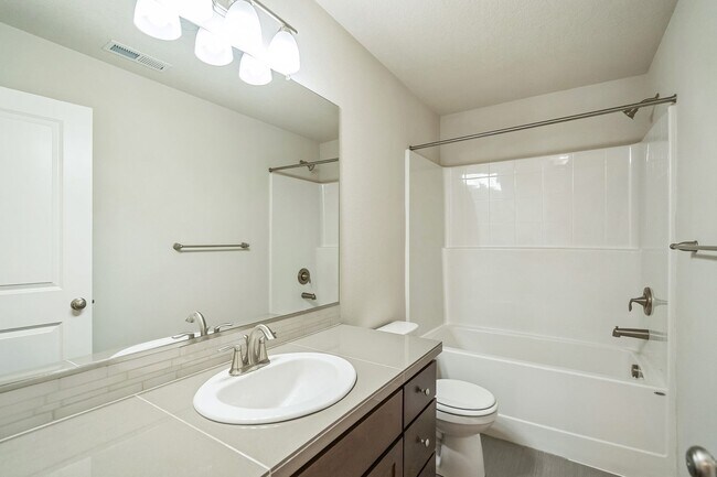 Building Photo - 9745 SW 171st Ave