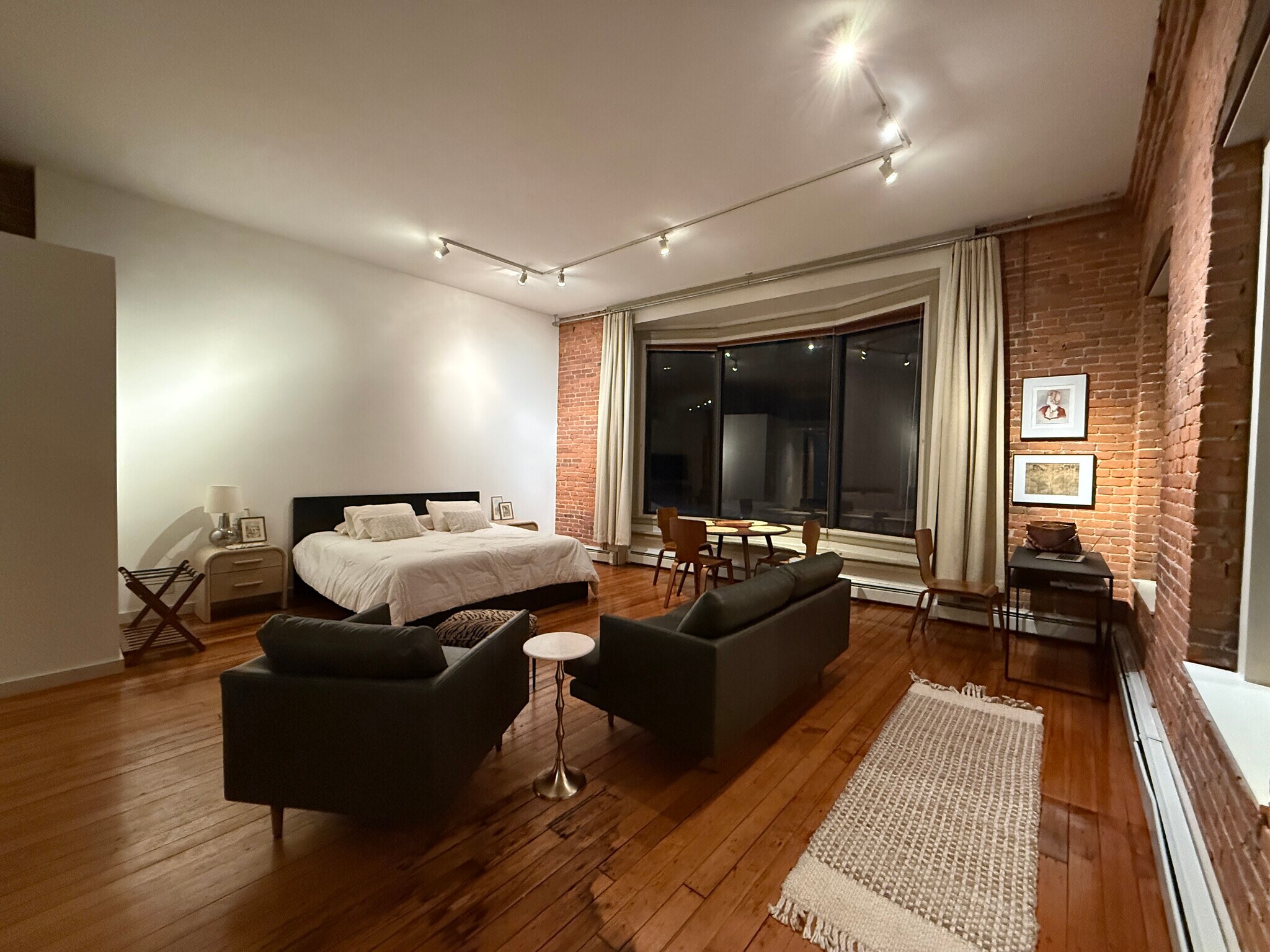 Building Photo - 93 Eddy St