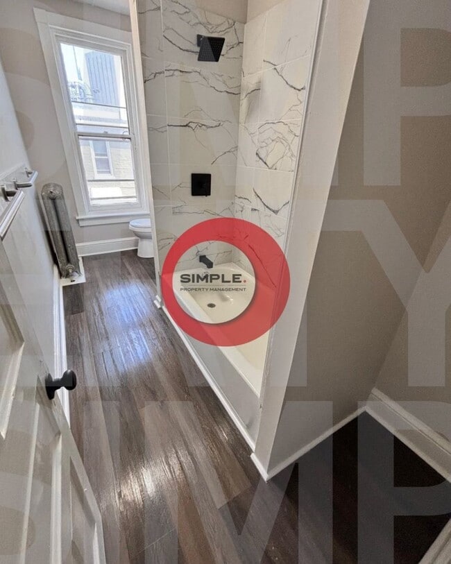 Building Photo - 620 Willow St