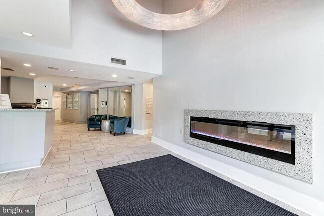 Building Photo - 555 Massachusetts Ave NW