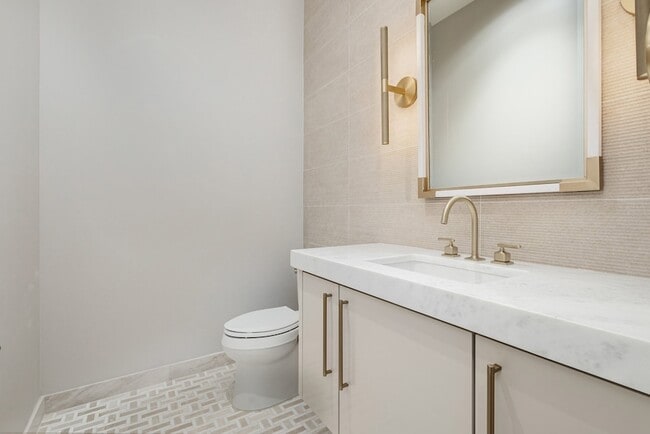 Building Photo - 4203 Normandy Ave