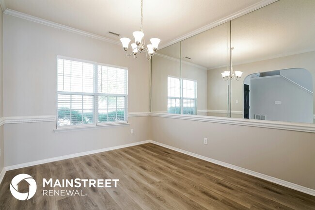 Building Photo - 4900 Heatherfield Way