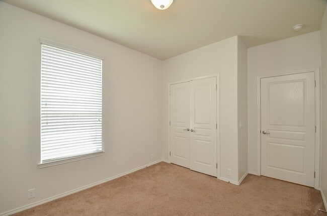 Building Photo - 6347 Alpine Trail Ln