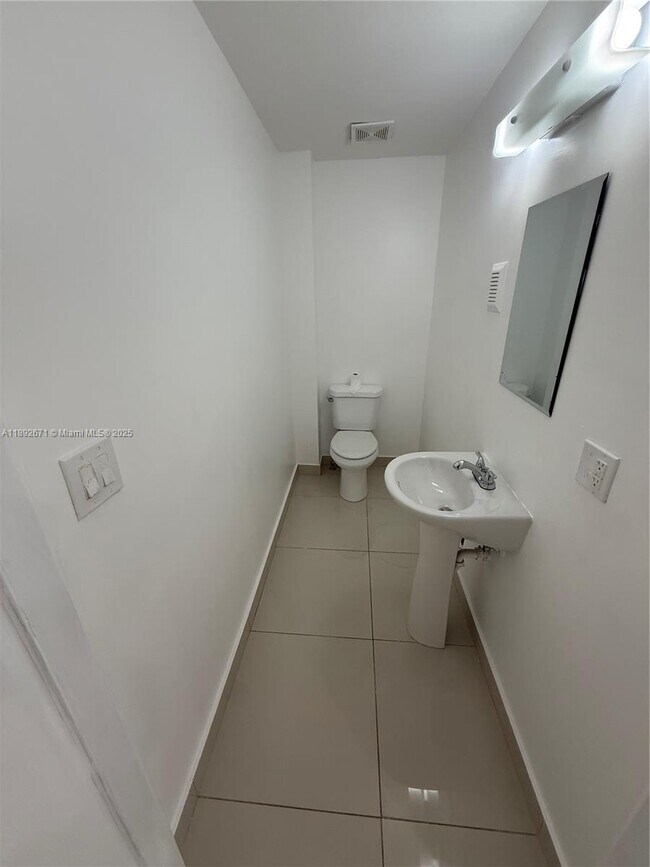 Building Photo - 13984 SW 259th Way