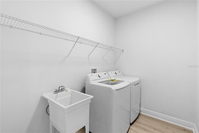 Building Photo - 4460 Linwood Trace Ln