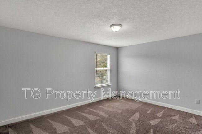 Building Photo - 12436 Jovana Rd