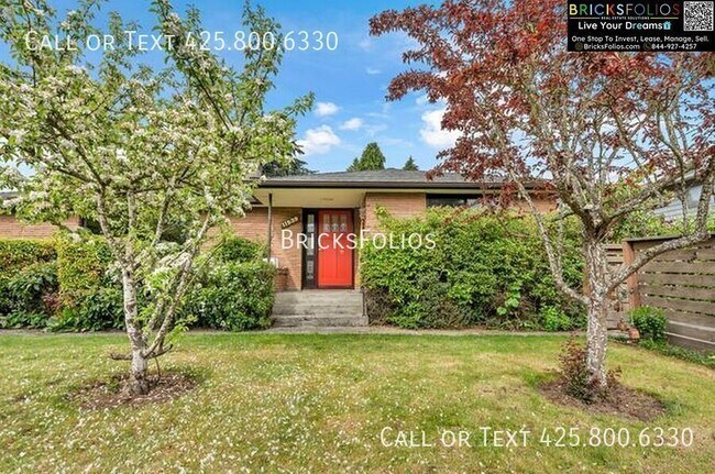 Building Photo - 11539 Corliss Ave N