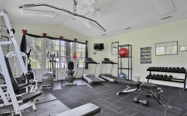 Building Photo - 160 Veracruz Dr