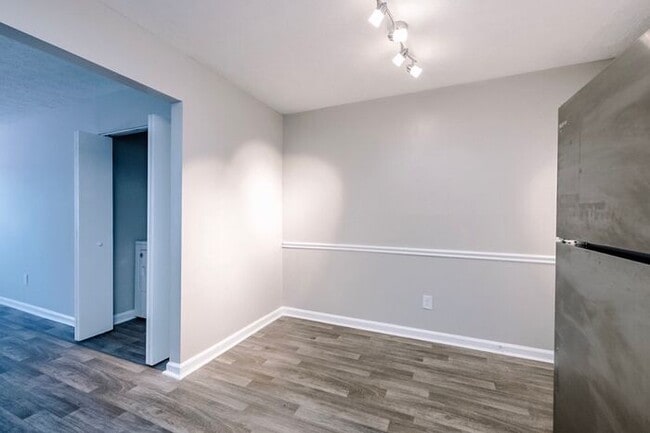 Building Photo - Modern Living at Westside Court