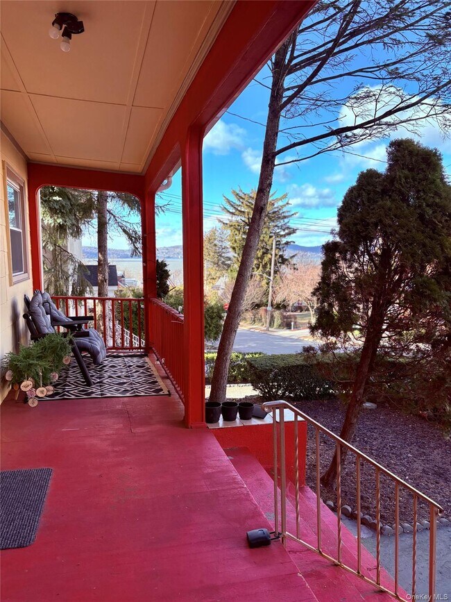 Building Photo - 36 Church St