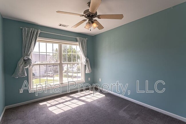 Building Photo - 504 Collingsworth Ln