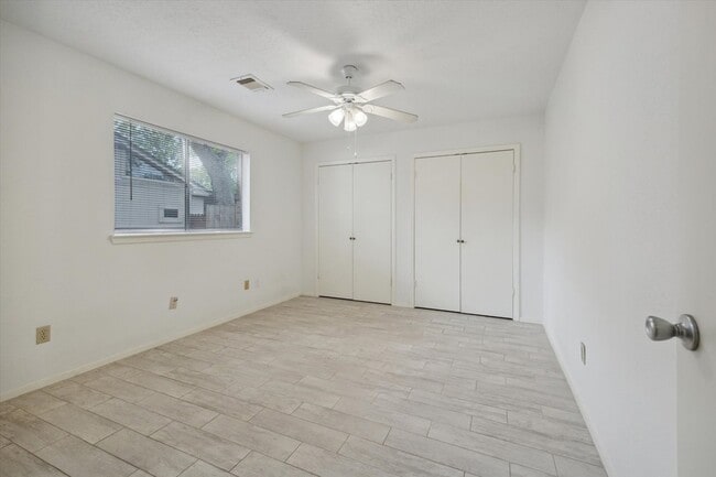 Building Photo - 2723 N Brompton Dr