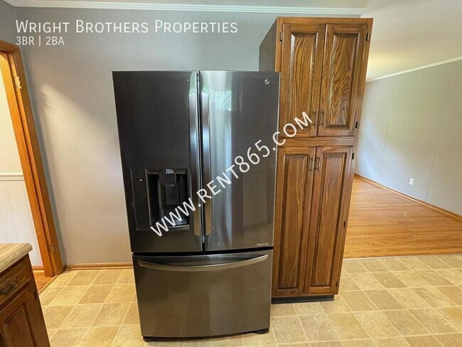Building Photo - 4709 Lonas Dr