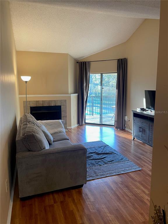 Building Photo - 8756 Mallard Reserve Dr