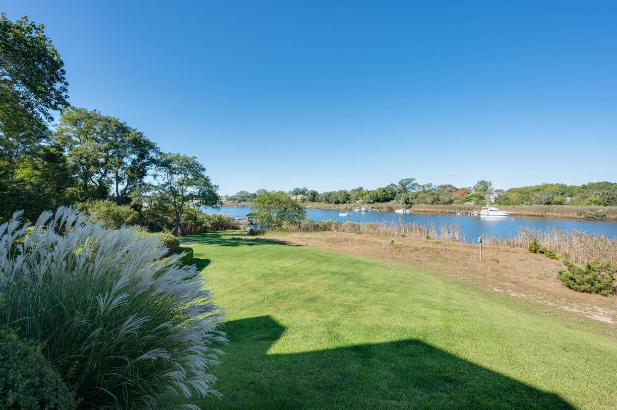 Building Photo - 9 Private Rd