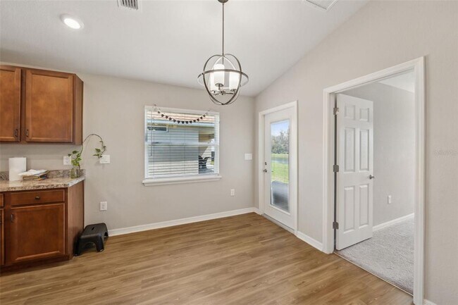 Building Photo - 35478 Bellington Blvd