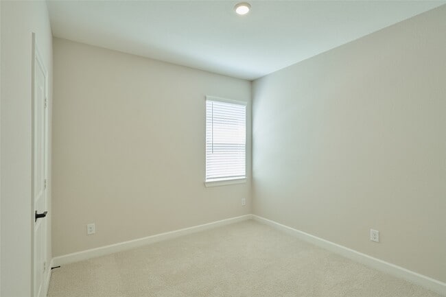 Building Photo - 21554 Bluebonnet Bay Dr