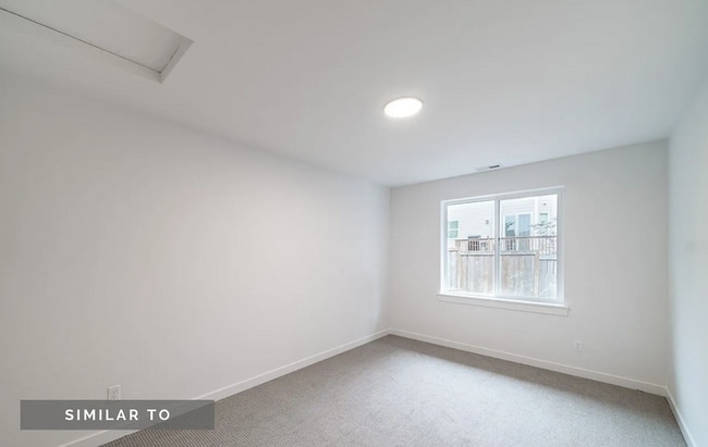 Building Photo - Newer South Salem Townhome - 2 Bedroom Plu...
