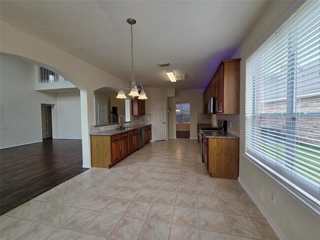 Building Photo - 42 Atascadero Dr