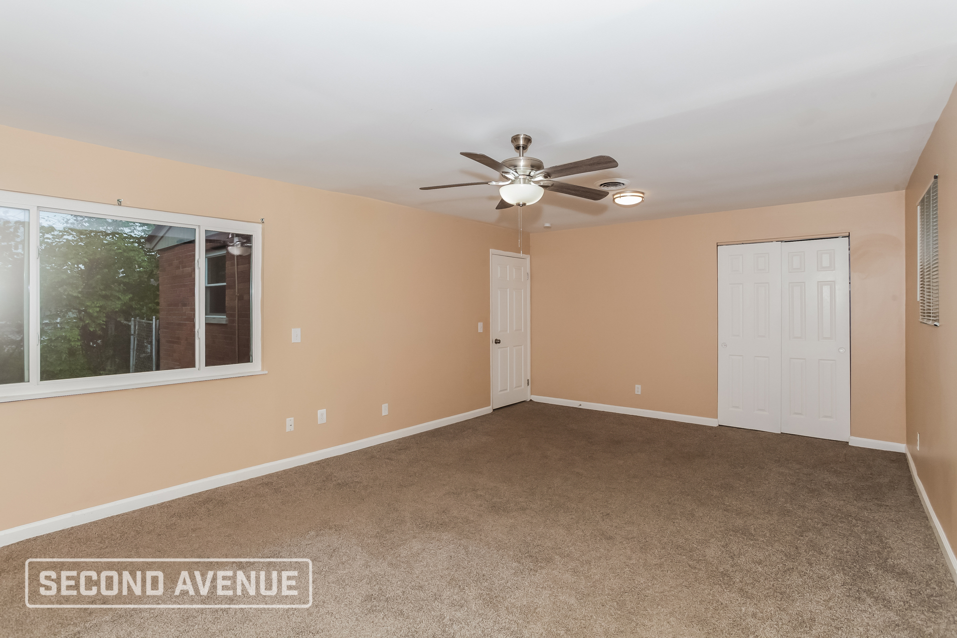 Building Photo - 3839 Standish Ave