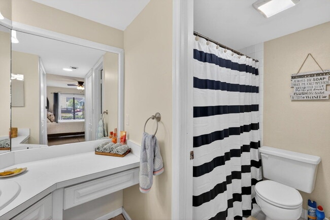 Building Photo - 950 S Kanner Hwy