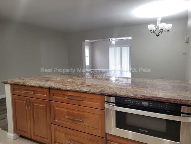 Building Photo - 1835 Nursery Rd