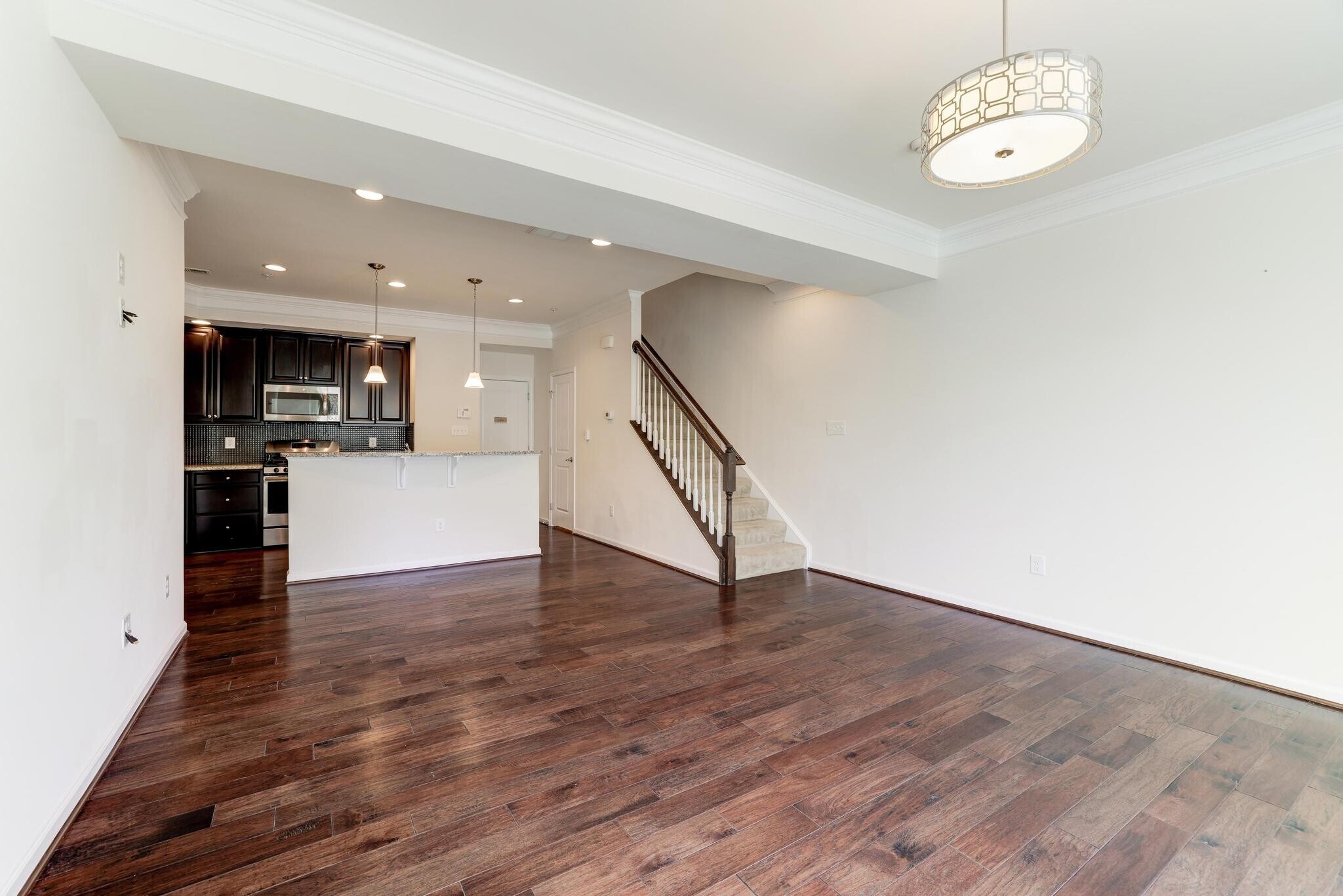 Building Photo - 13643 Air and Space Museum Pky