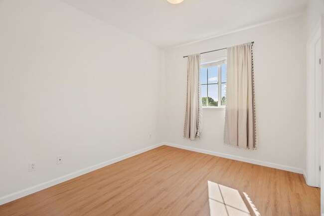 Building Photo - SPACIOUS LUXURY UNIT IN BERRYESSA NEAR SCE...