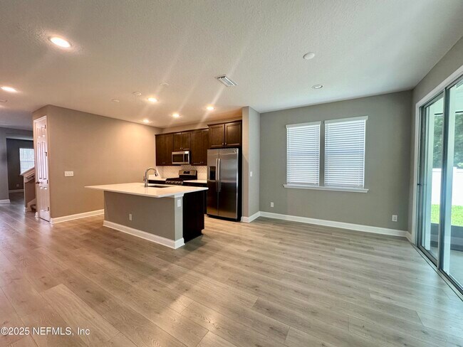 Building Photo - 85 Darby Ct
