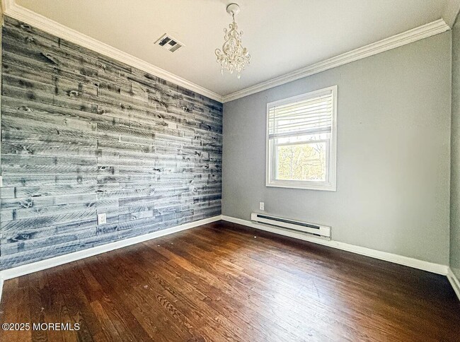 Building Photo - 532 Frank Applegate Rd