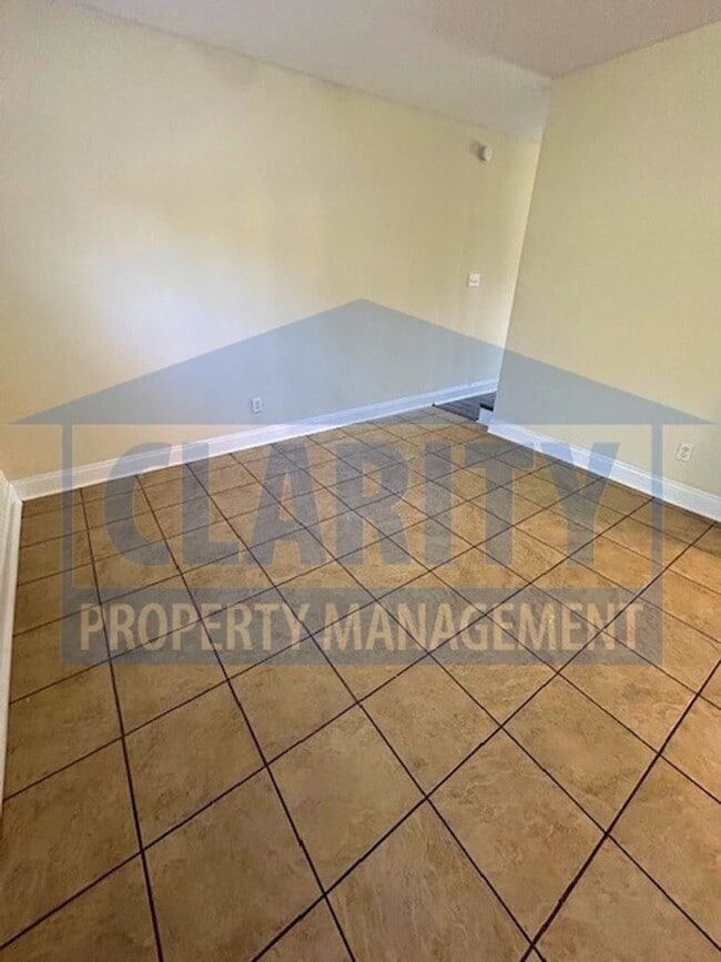 Building Photo - 2209 Old Harrison Pike NW