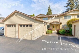 Building Photo - Beautifully Appointed 2BD Condo In Washougal